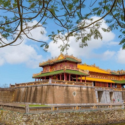 Huế